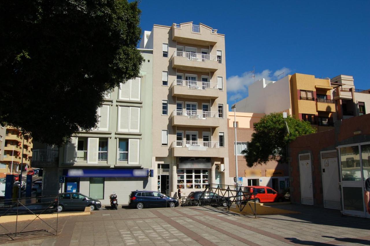 Apartamentos Los Laureles 厄尔梅达诺 外观 照片